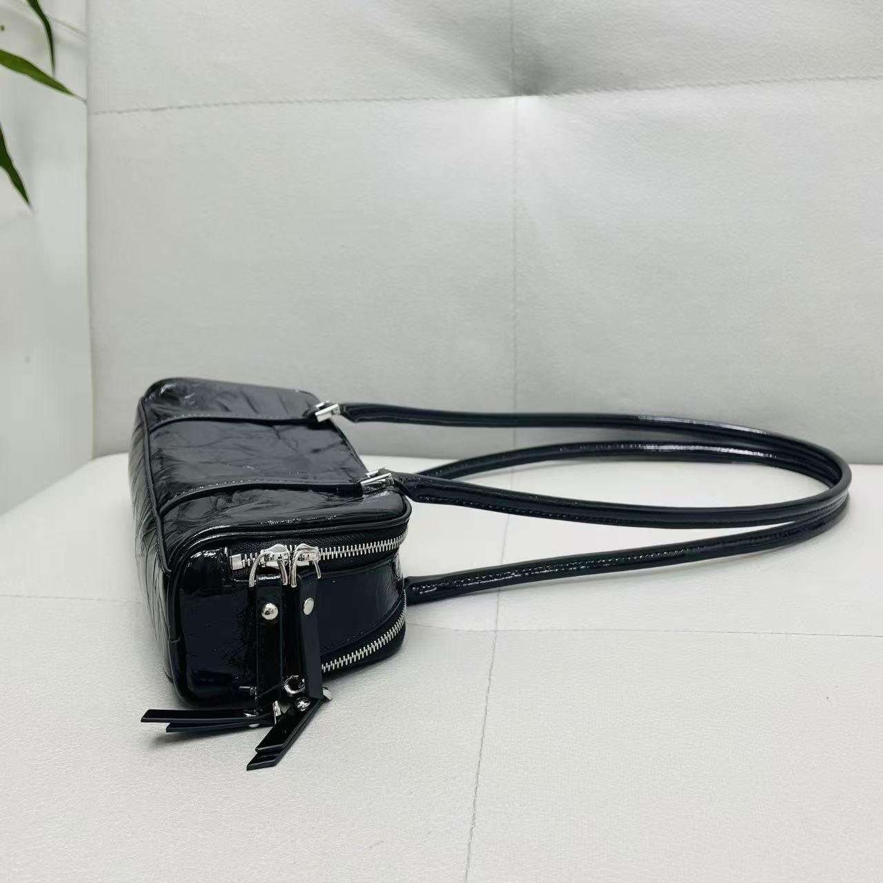 Female niche design leather underarm bag 5