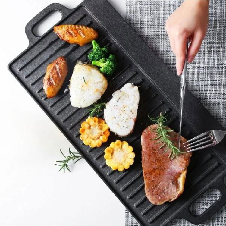 Outdoor pre-seasoned cast iron reversible griddle 3