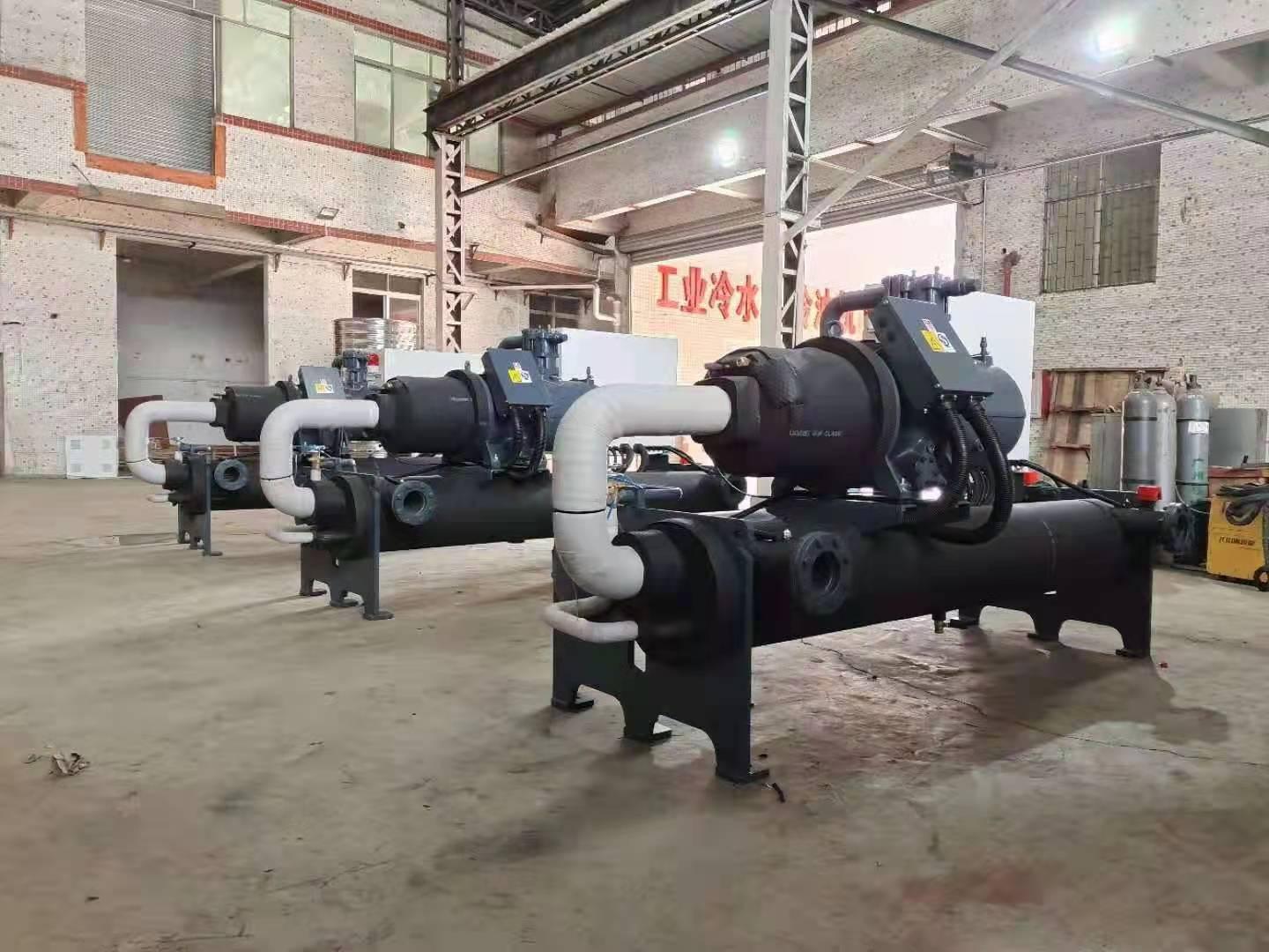 大型冷水機廠家 出口冷水機 3