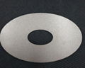 Sintered porous titanium plate for PTL