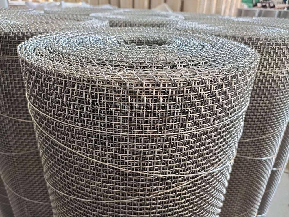 Metal Wire Mesh Fence 3