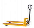 Manual Hydraulic Pallet Truck 1