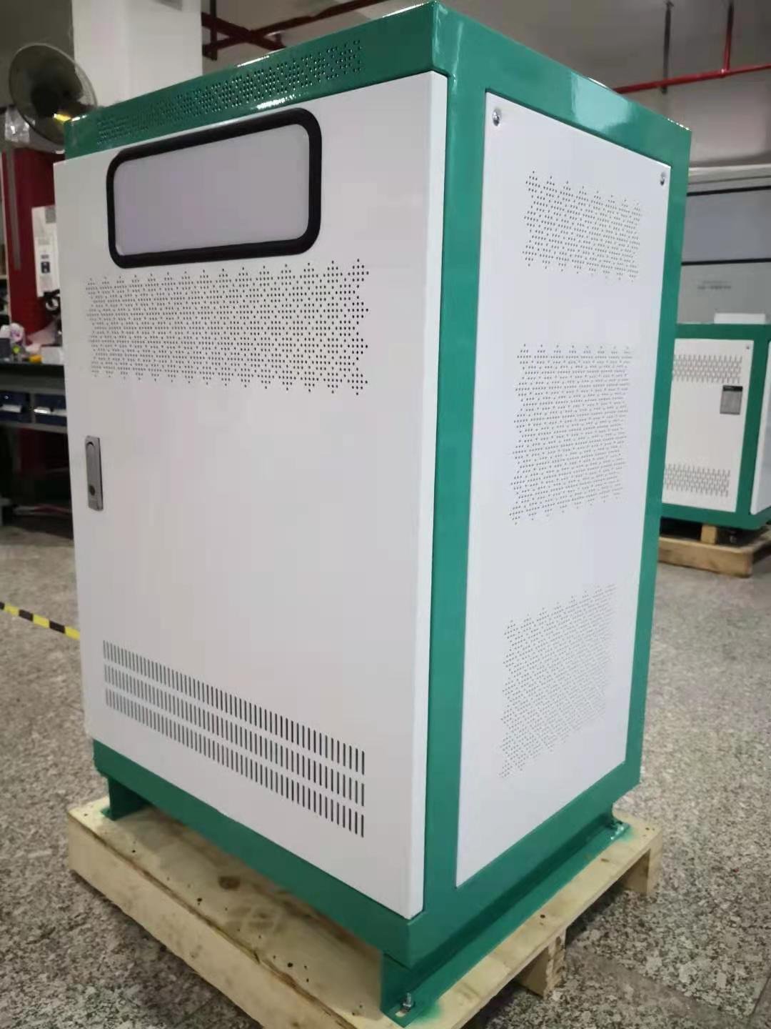 LiFePO4磷酸铁锂BMS储能系统30KWH-300KWH太阳能光伏充电一体机 3