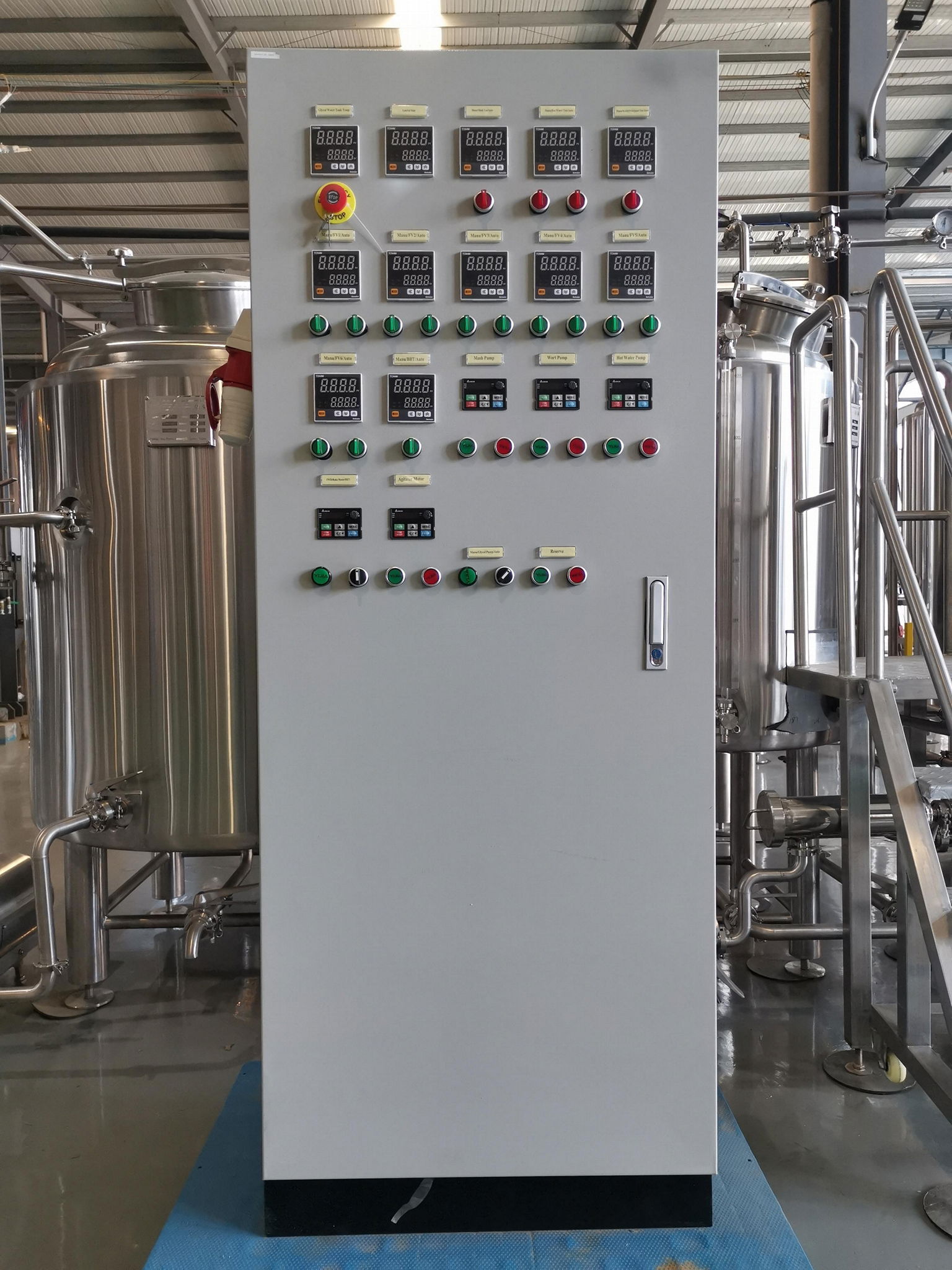 Brewhouse Control Cabinet [PP Hanging]