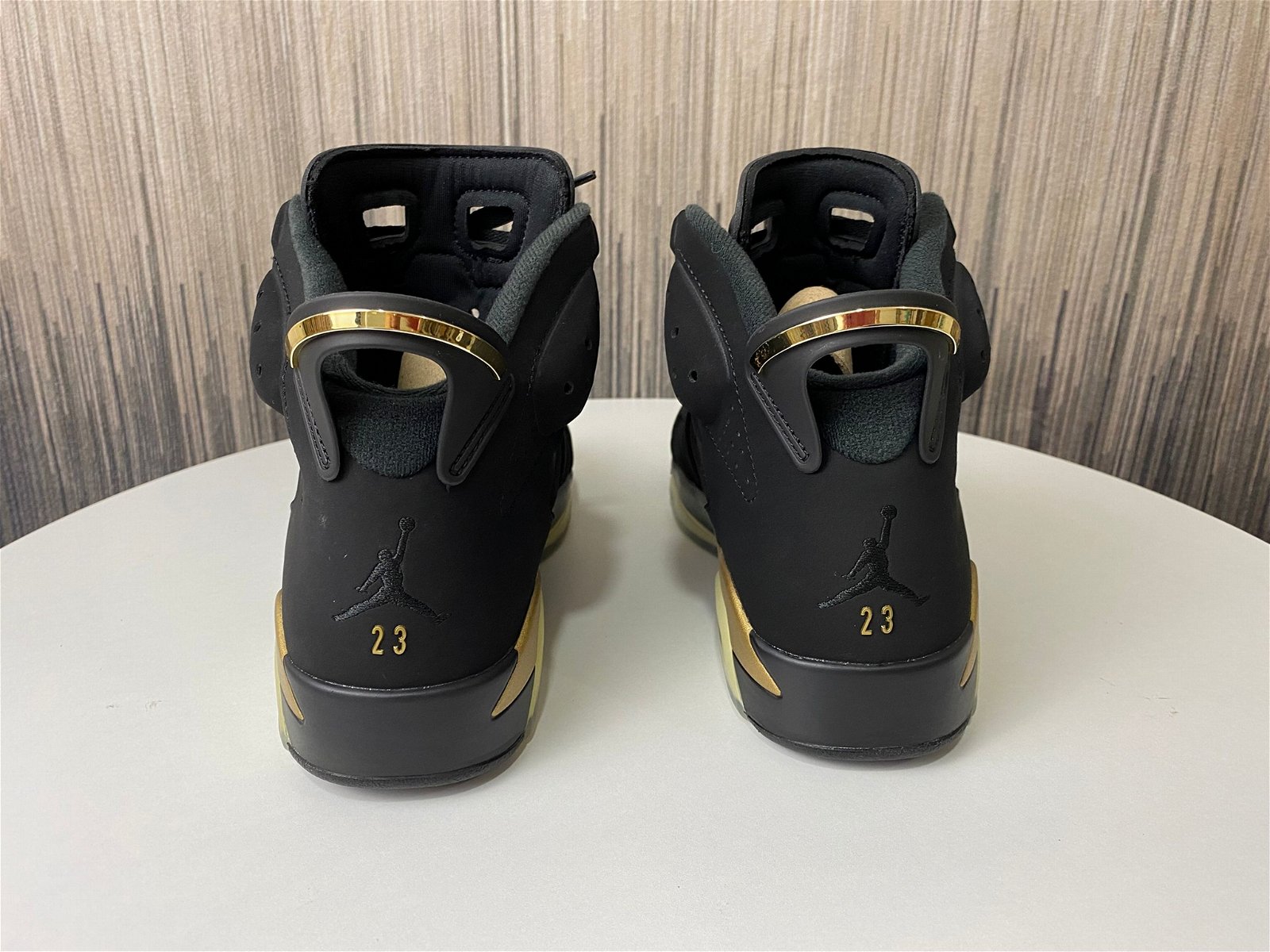 Air Jordan 6 “Black Chrome” 4