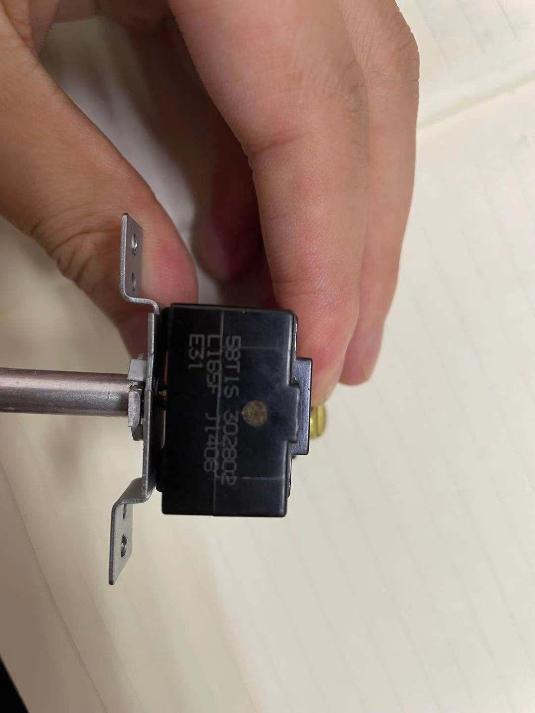踢脚线加热器用THERMODISC可调式温控开关58T系列 4