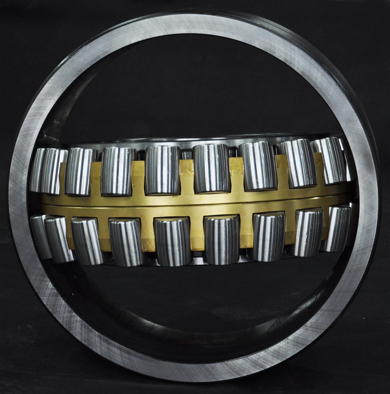 Spherical roller bearing 2