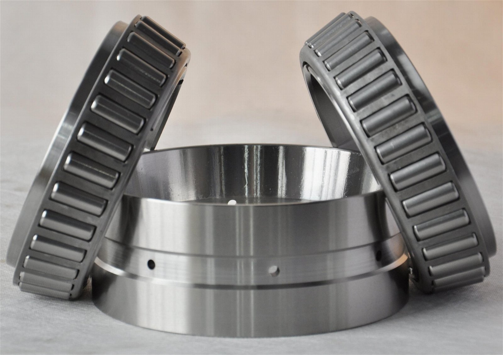 Double row taper roller bearing 4