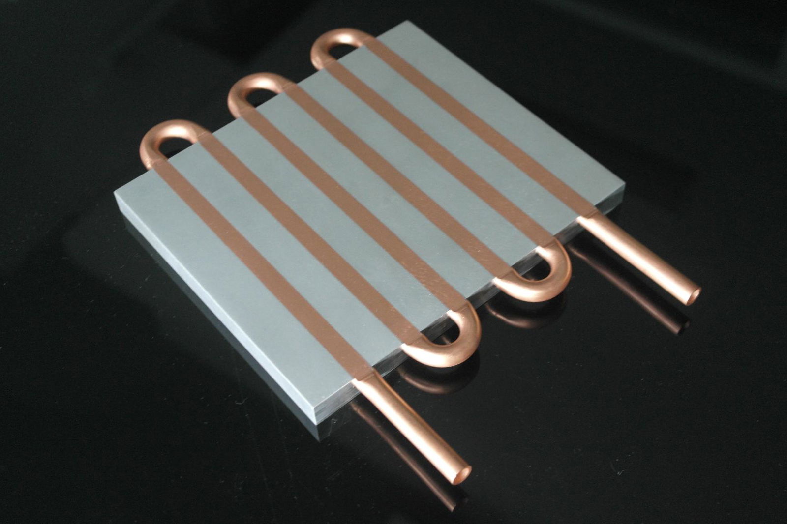 东吉散热水冷板 现货标准品 专业厂家 铜铝结合液冷板 新能源汽车