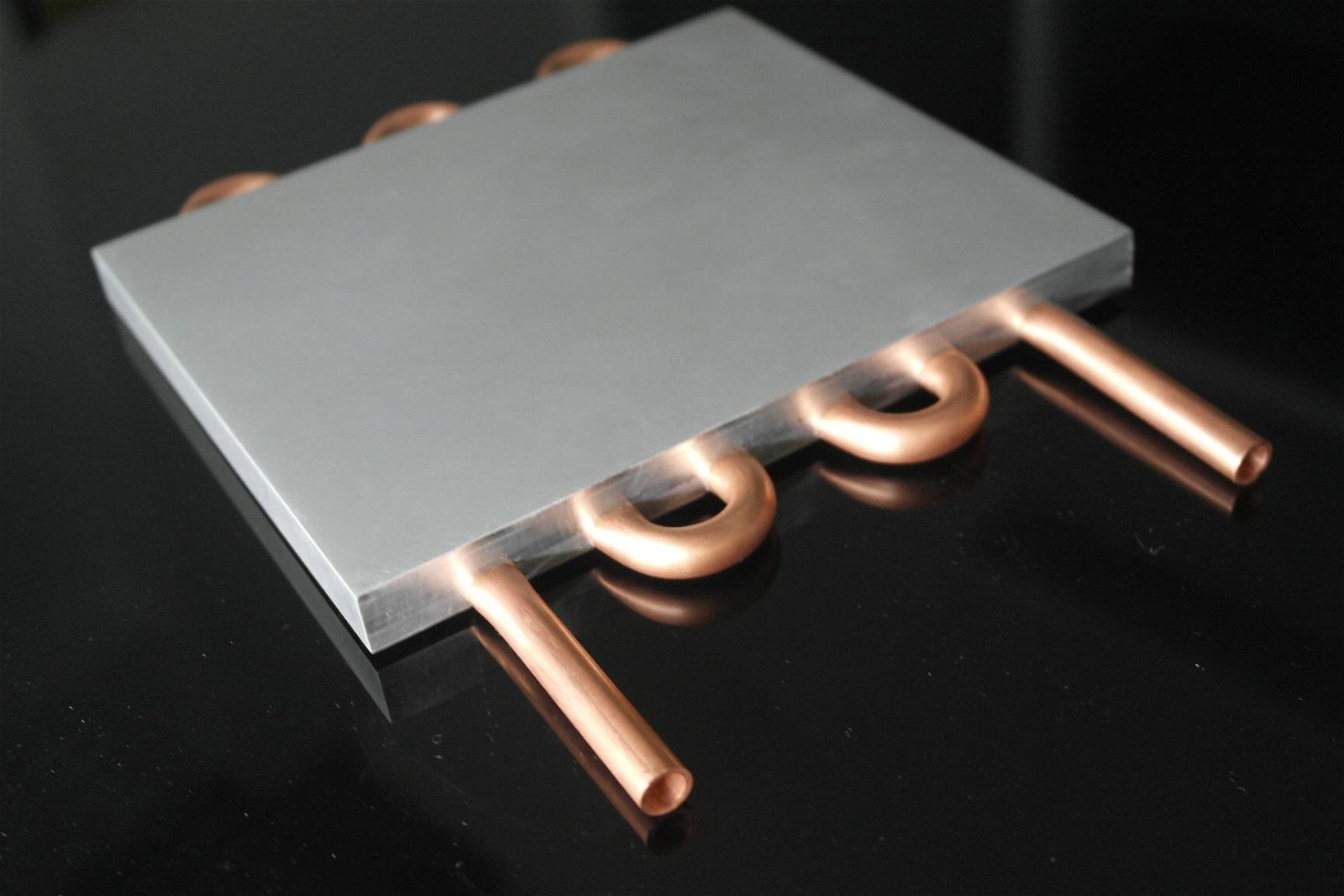 东吉散热水冷板 现货标准品 专业厂家 铜铝结合液冷板 新能源汽车 2