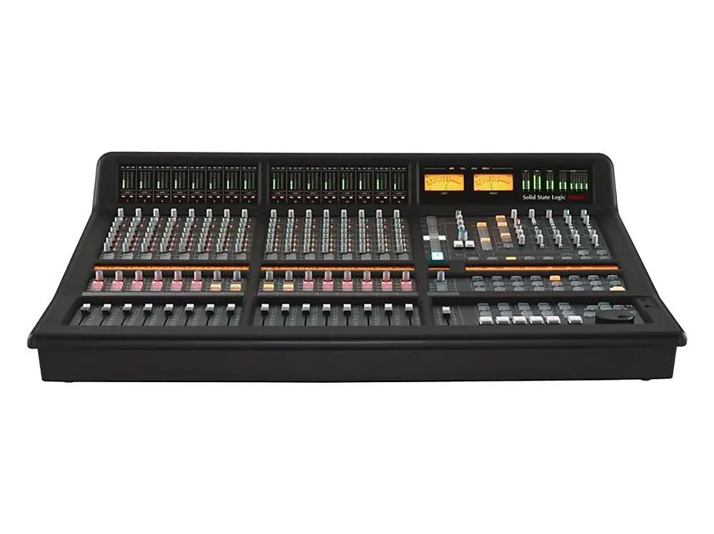 Solid State Logic Matrix 2 40-Input Mixer and Control Surface 1