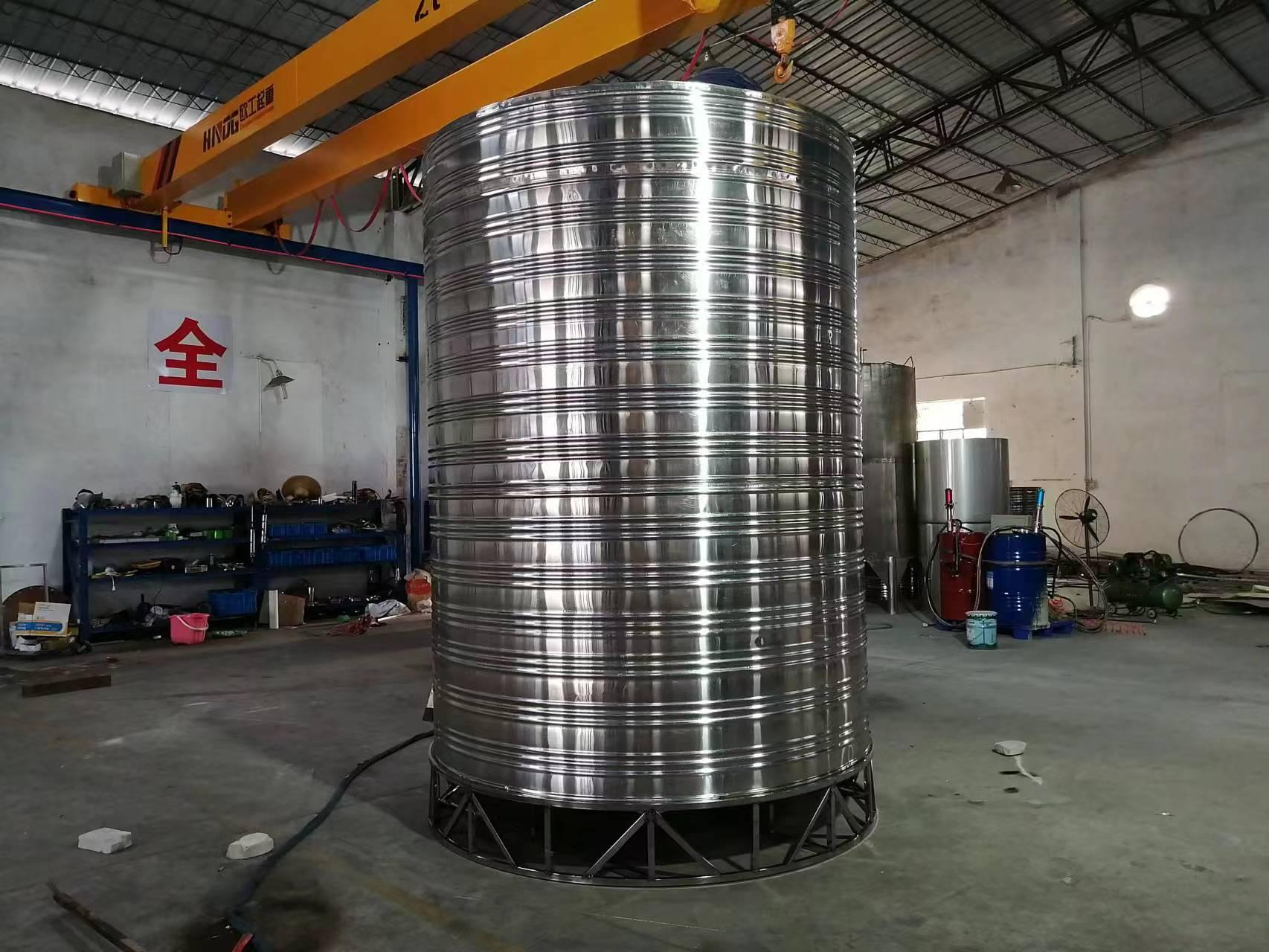 专业定制立式液体保温储存罐食品单层储罐化工不锈钢储油罐 3