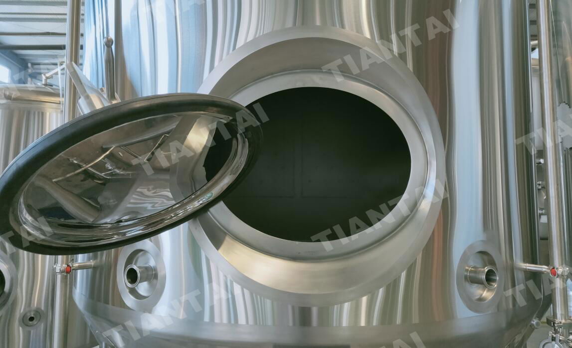 18HL Polished Beer Fermentation Tank Conical Bottom Customized Service 3