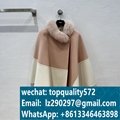 Two-tone cashmere poncho with detachable