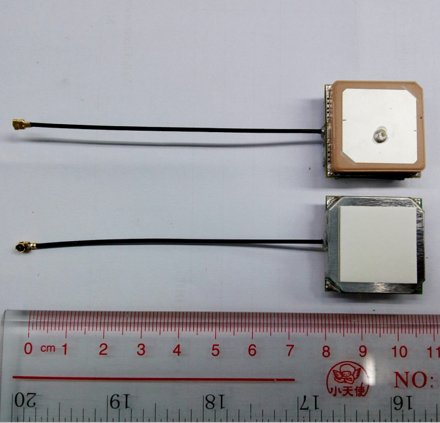 3M膠安裝高增益GPS Glonass PCB天線IPEX接頭有源Glonass GPS內置天線 3