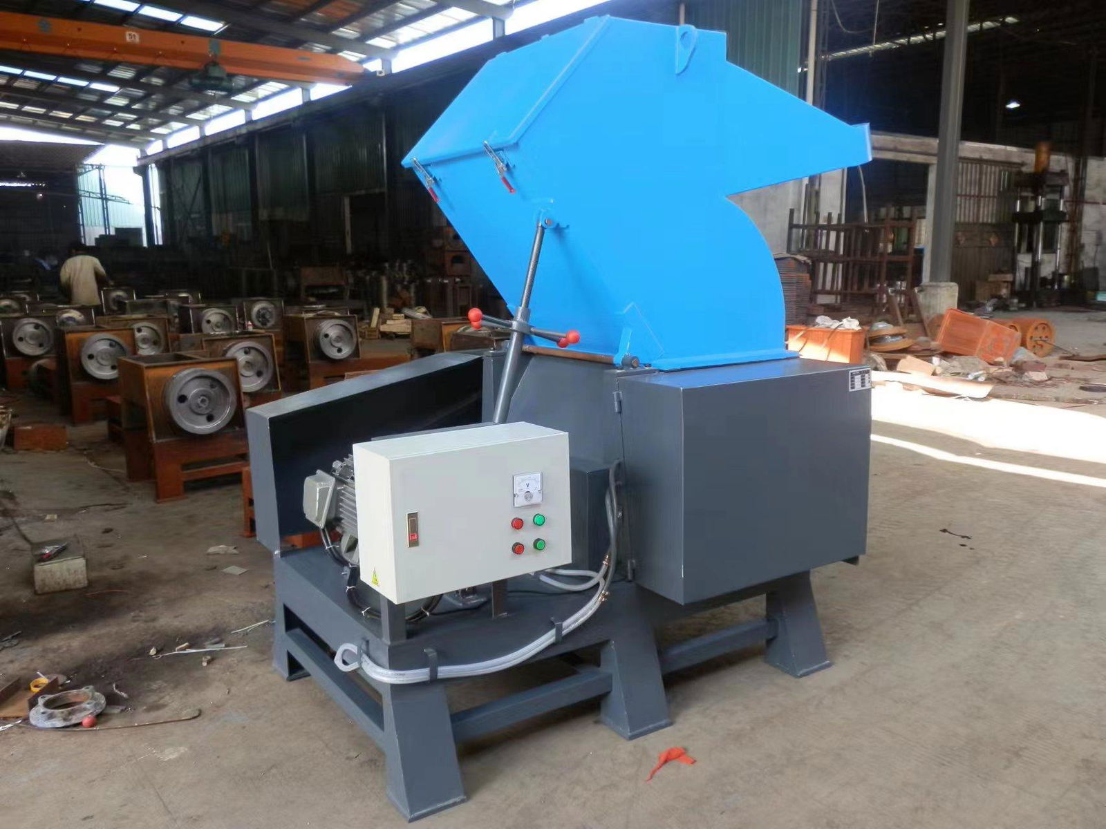 Manufacturer's direct sales plastic crusher 4