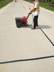 路面坑槽修補灌縫膠魯晟陽質量保証