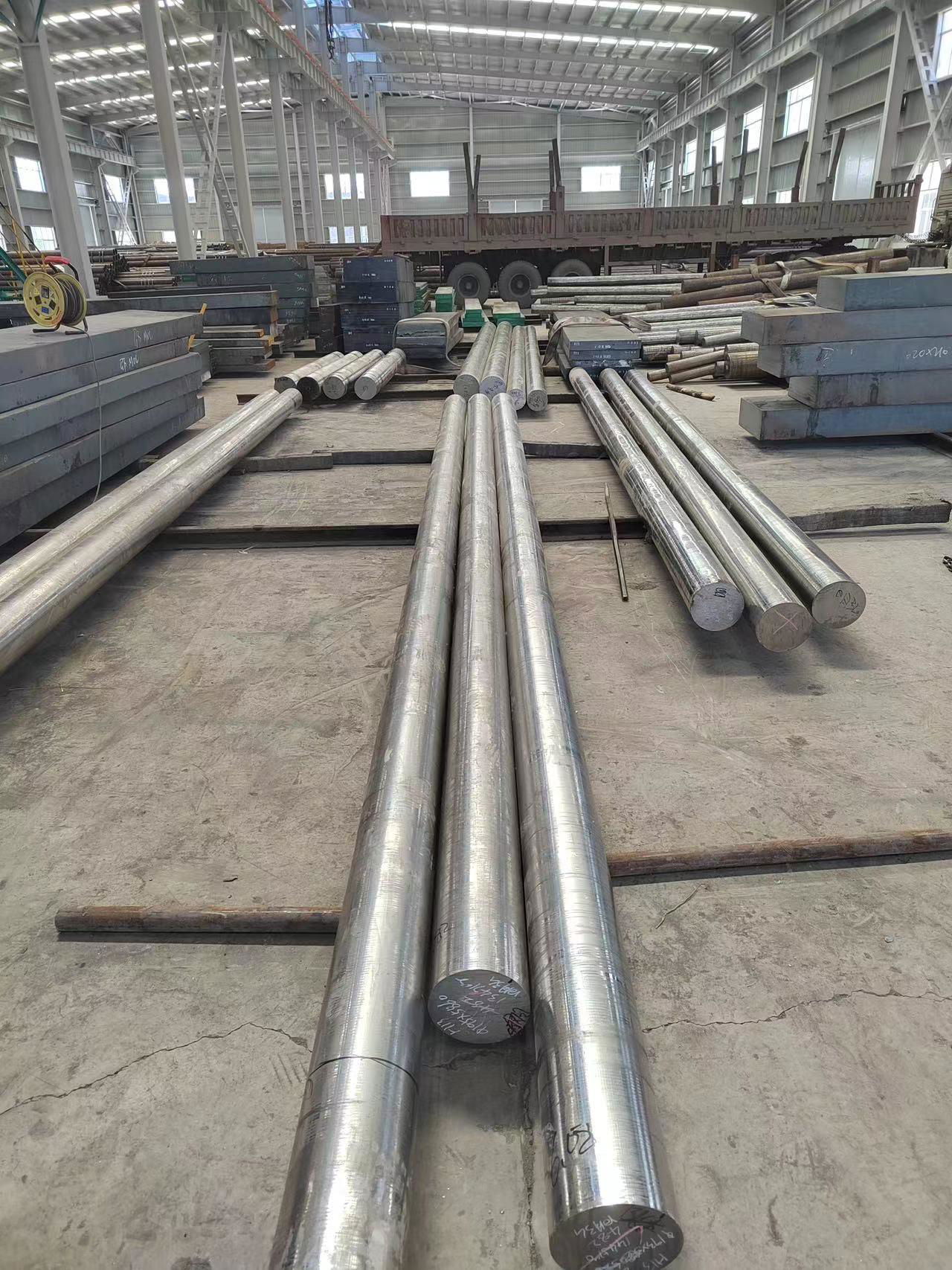 tool steel round bars