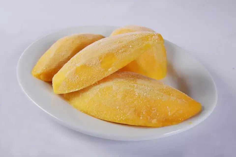 Frozen mango 4