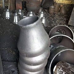 Seamless Pipe Fittings Reducer Carbon