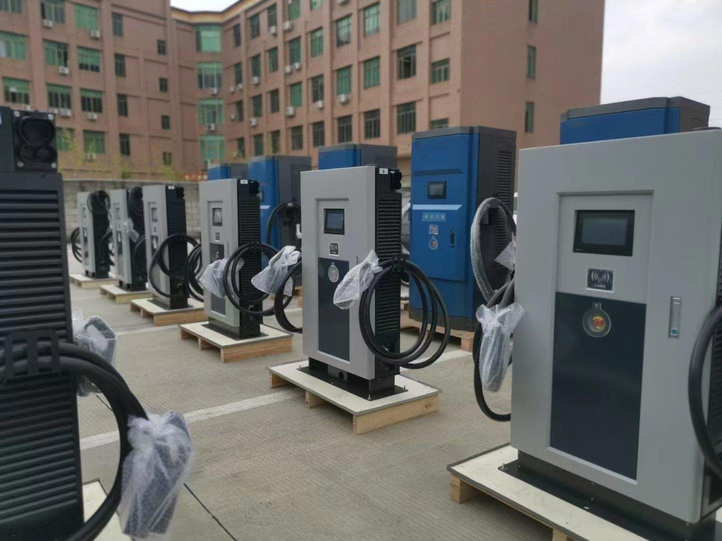 300kw Evse Chademo CCS Charging Station for EV with Ocpp and Rifd 3