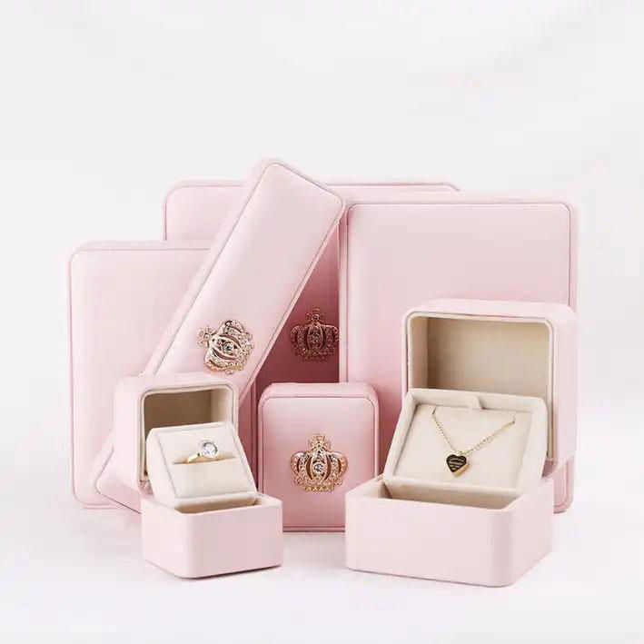 Leather Ring Pendant Packaging Custom Logo Jewelry Set Gift Box Luxury