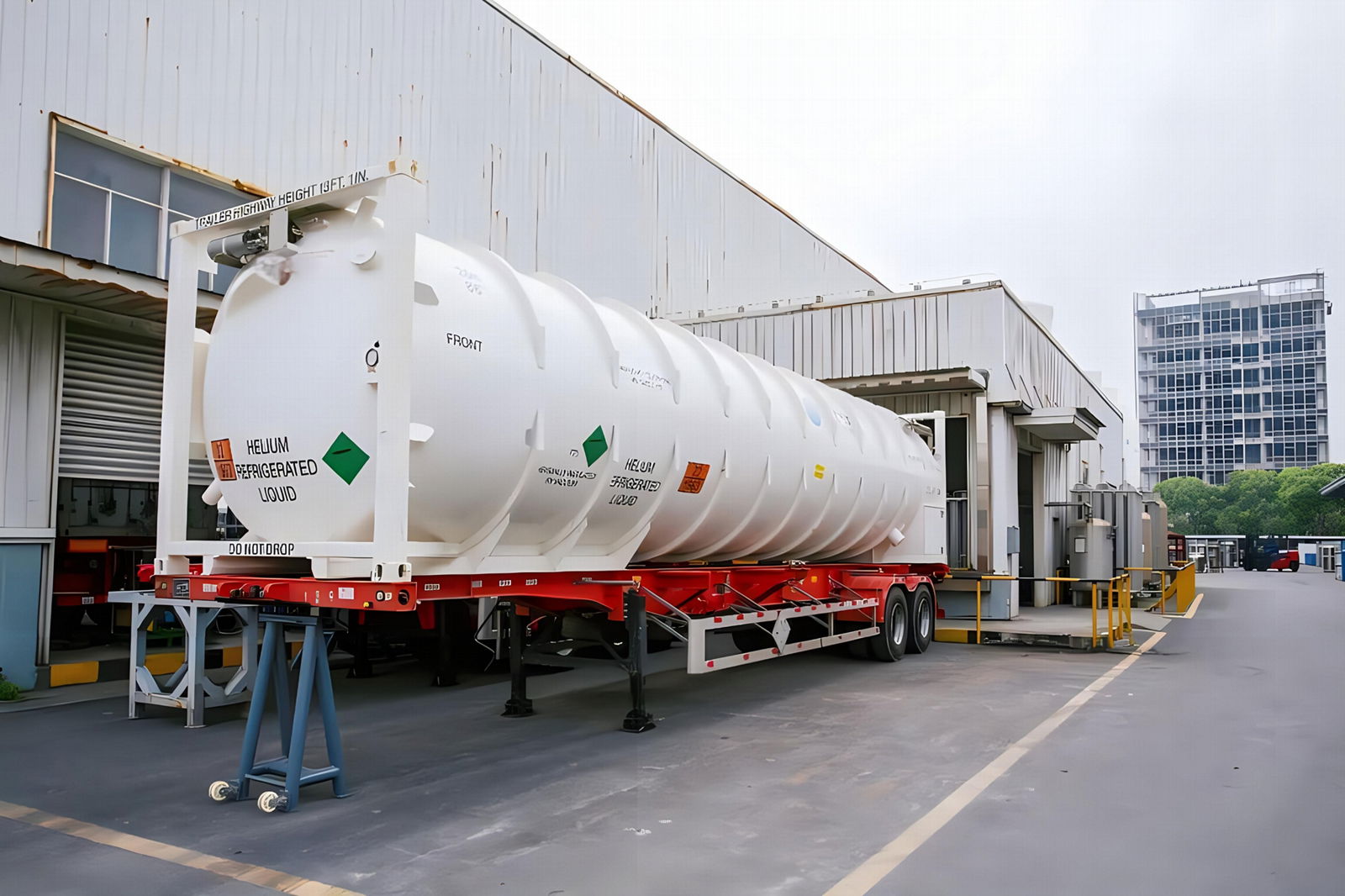 杜尔气体装备提供40英尺江海联运液氦罐式集装箱