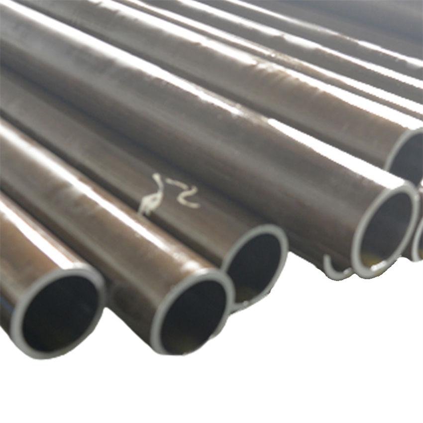 45 Carbon Seamless Black Casing Pipeline Seamless Steel Pipe For Oil And Gas 2