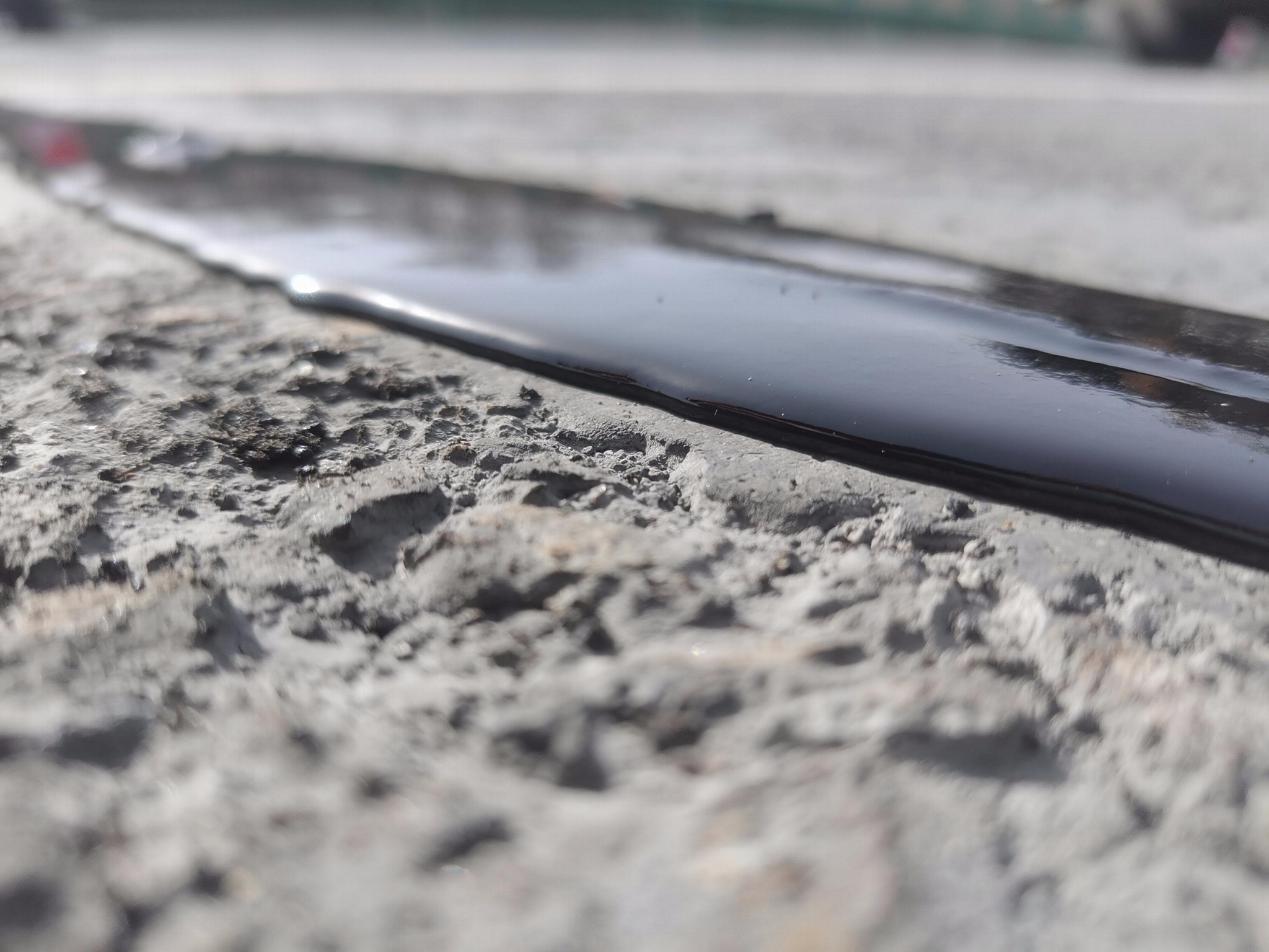 Road asphalt sealant (China Manufacturer) Adhesives & Sealants