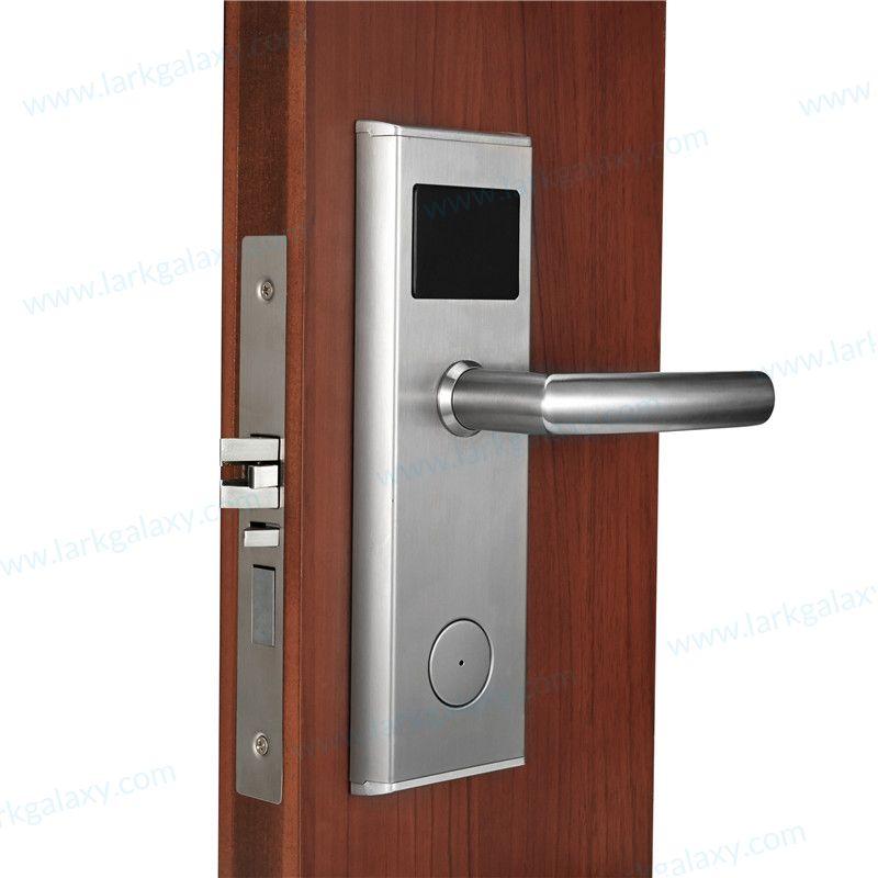 Face Identify Fingerprint Bluetooth Password Electronic intelligent Lock 3