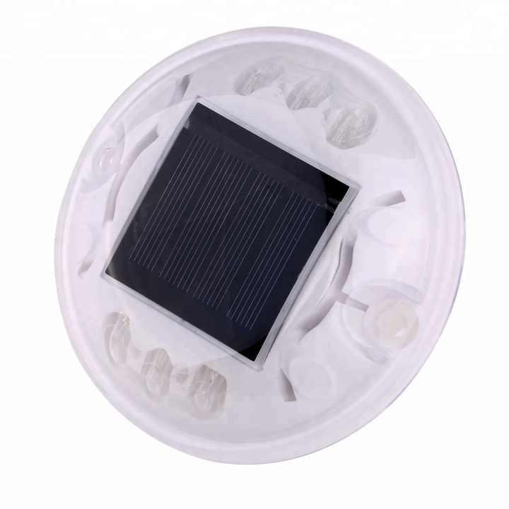 Solar Plastic Round Solar Road Stud Waterproof Ip68 Cat Eye 5