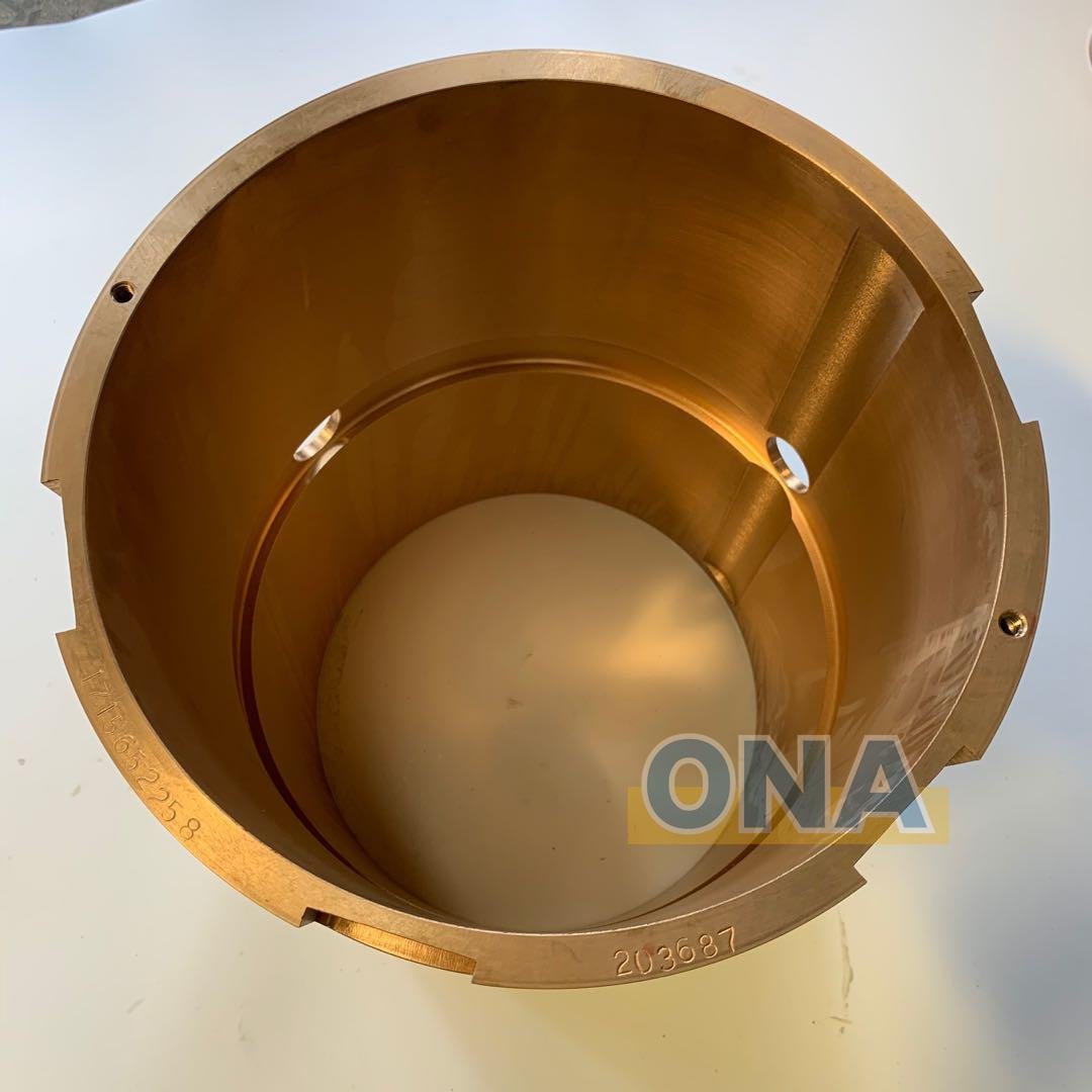 Energy Saving Cone Crusher Spare Parts CH550 Eccentric Bushing 2