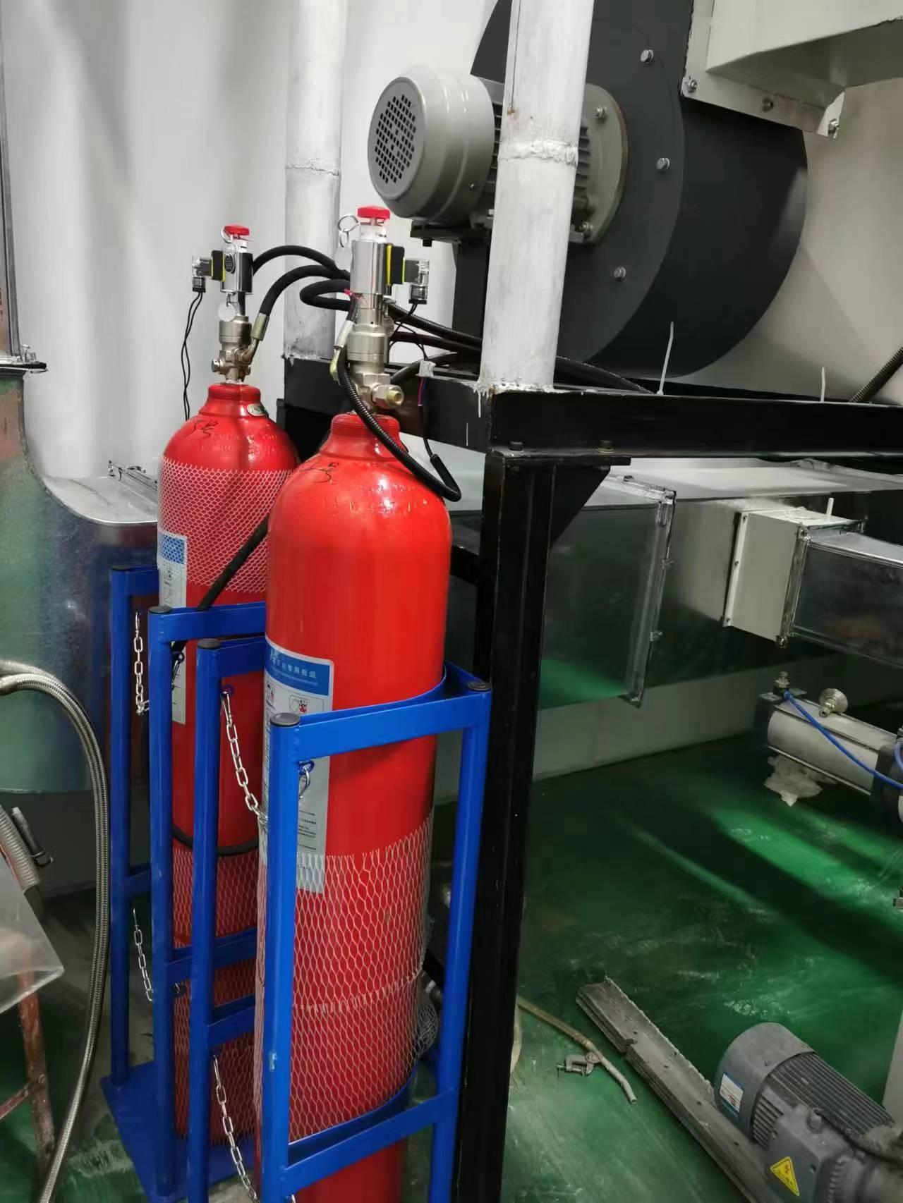 新能源汽車儲能站滅火，YC-IFP/6滅火裝置 2
