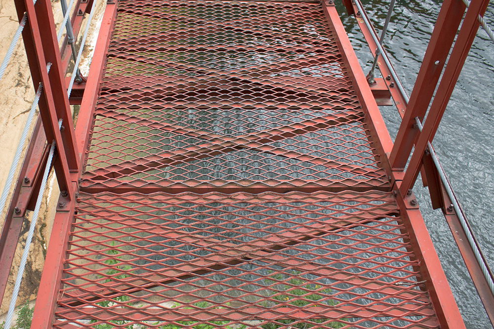 Best Quality Galvanized Heavy Duty Expanded Metal Mesh For Walkways 3