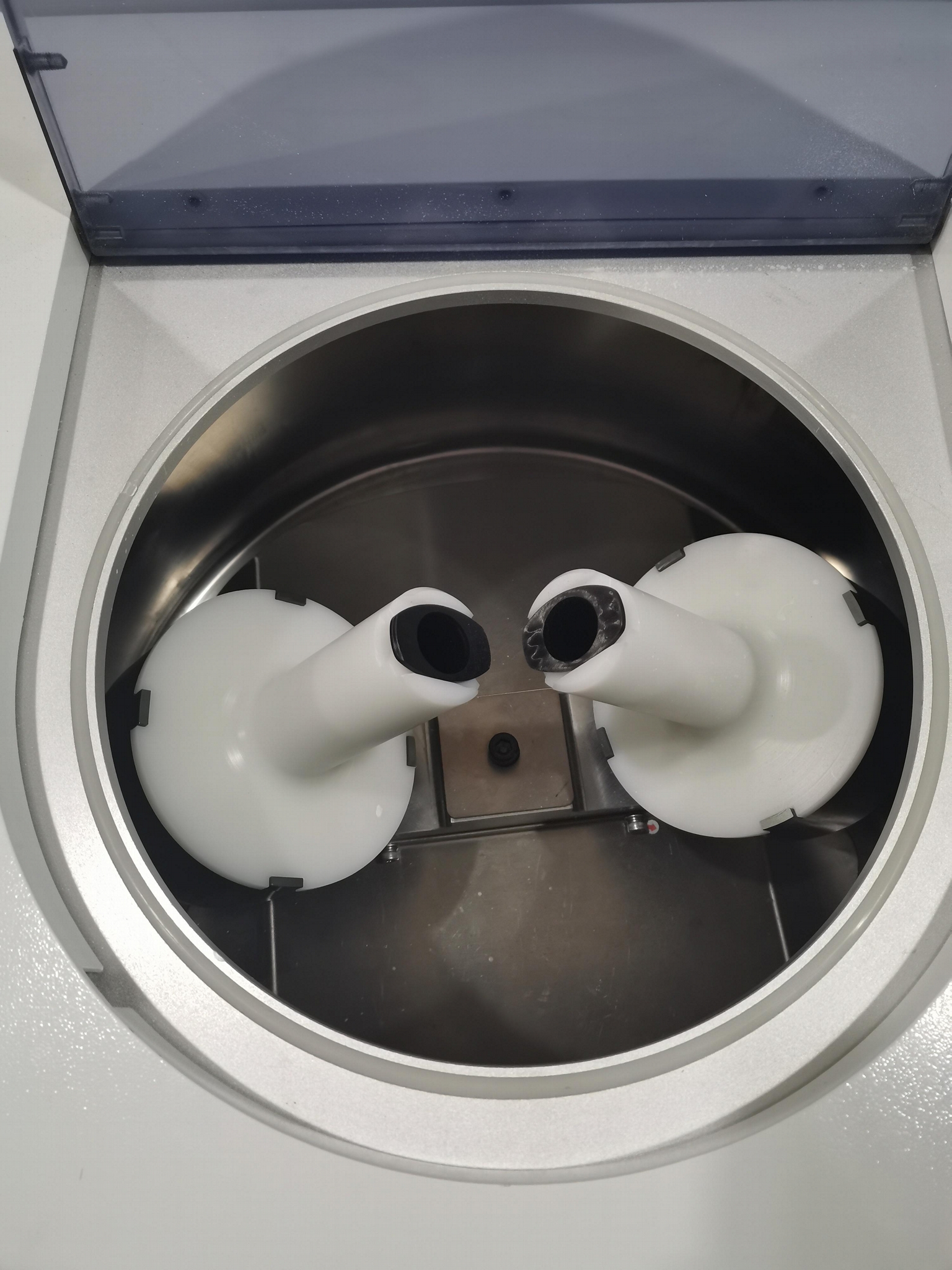 銀漿錫膏真空攪拌脫泡機 2