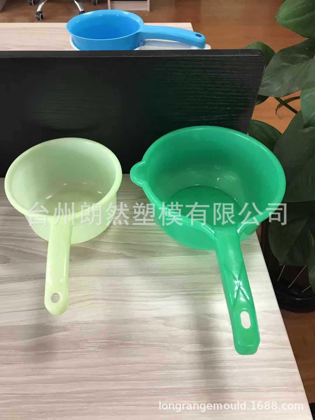 Longrange factory customized processing high precision plastic water spoon mold 2