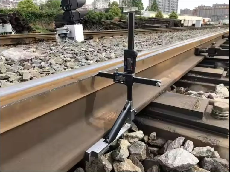 Digital rail cant device railway maintenance equipment 3
