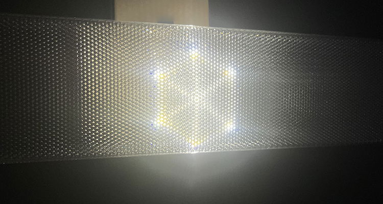 Bming Linear Extrusion Prismatic Diffuser Led Light Cover 3