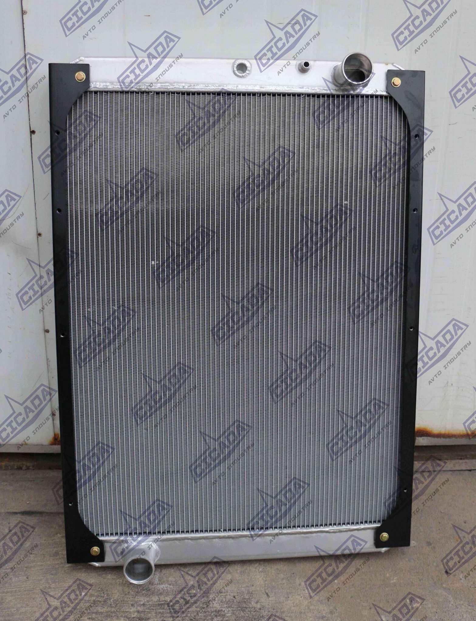 Truck Cooling Radiator 3307-1301010 Р53-1301010 3741-1301010 31608-1301010 2