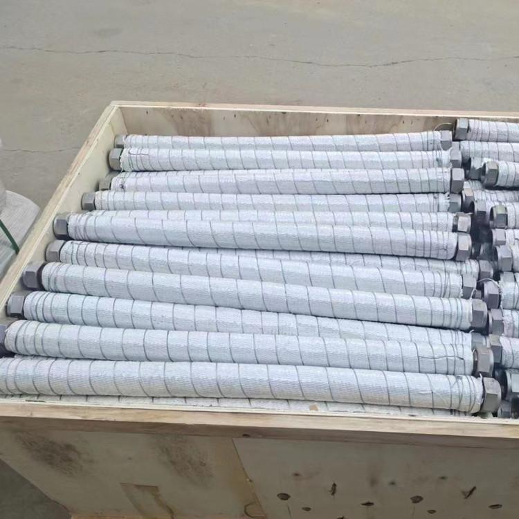 钢厂用外包石棉钢丝缠绕耐高温阻燃耐火高压胶管 5