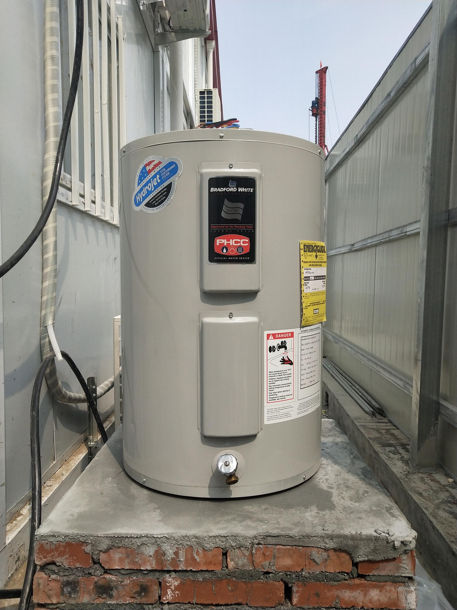 bradfordwhite電熱水器 3
