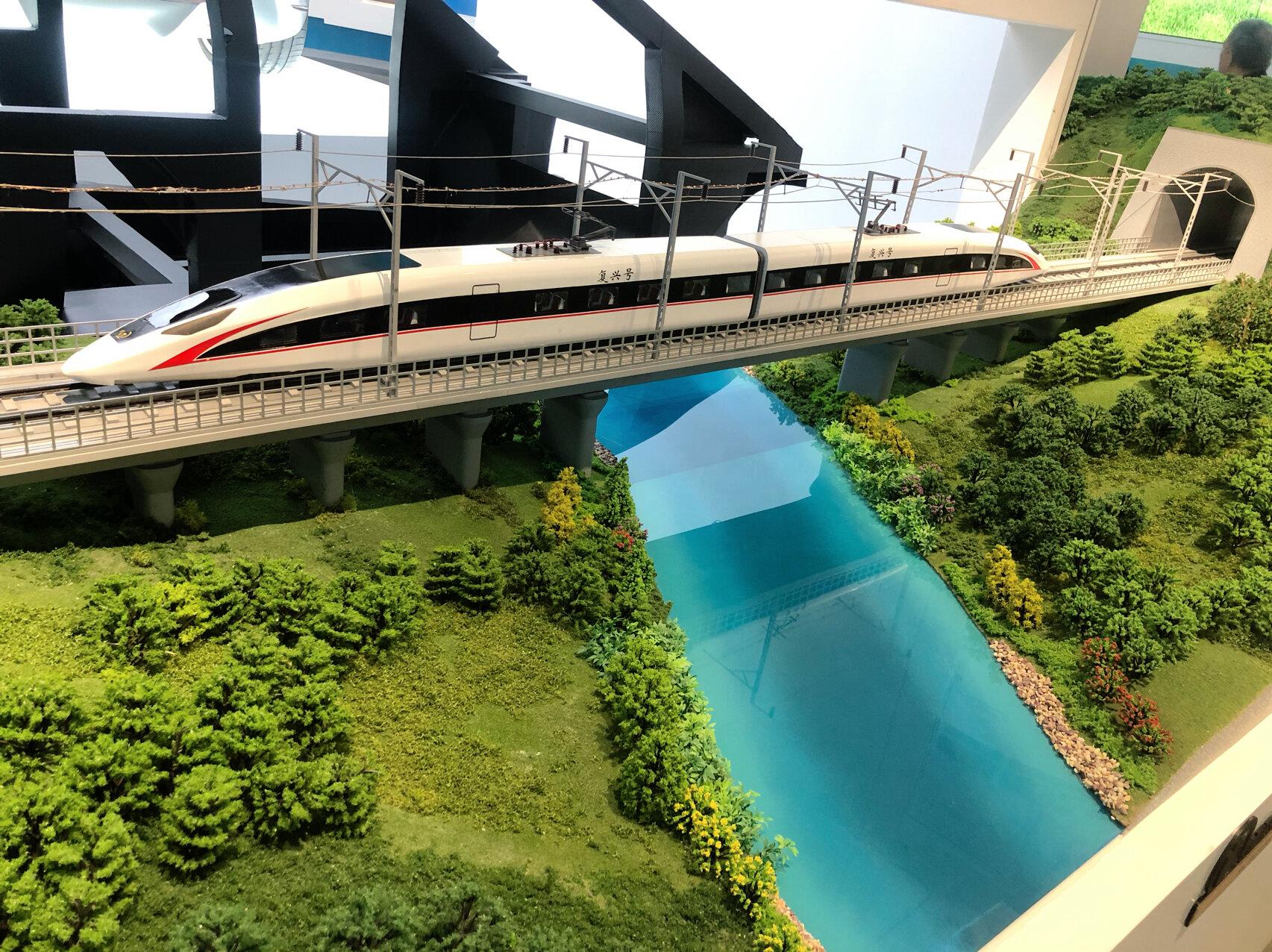 某館能源展廳沙盤模型 5