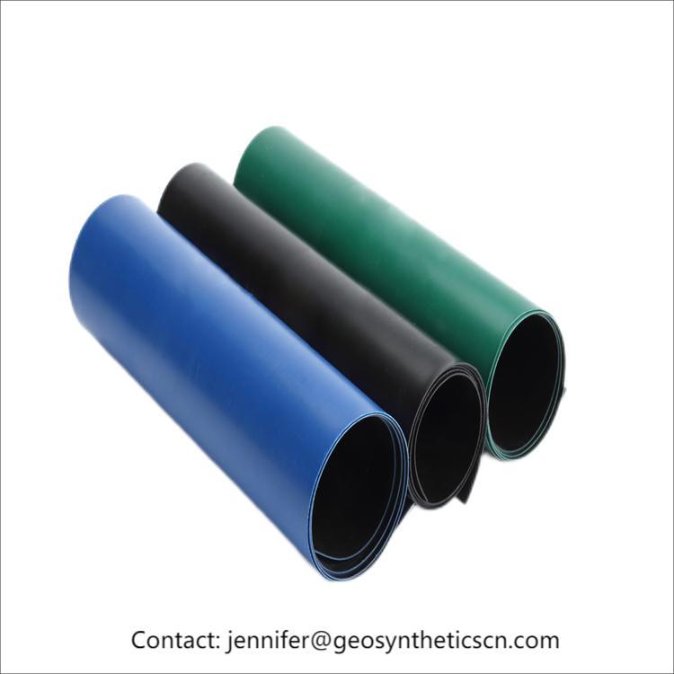 HDPE geomembrane waterproof and anti-seepage breeding membrane fish pond  1