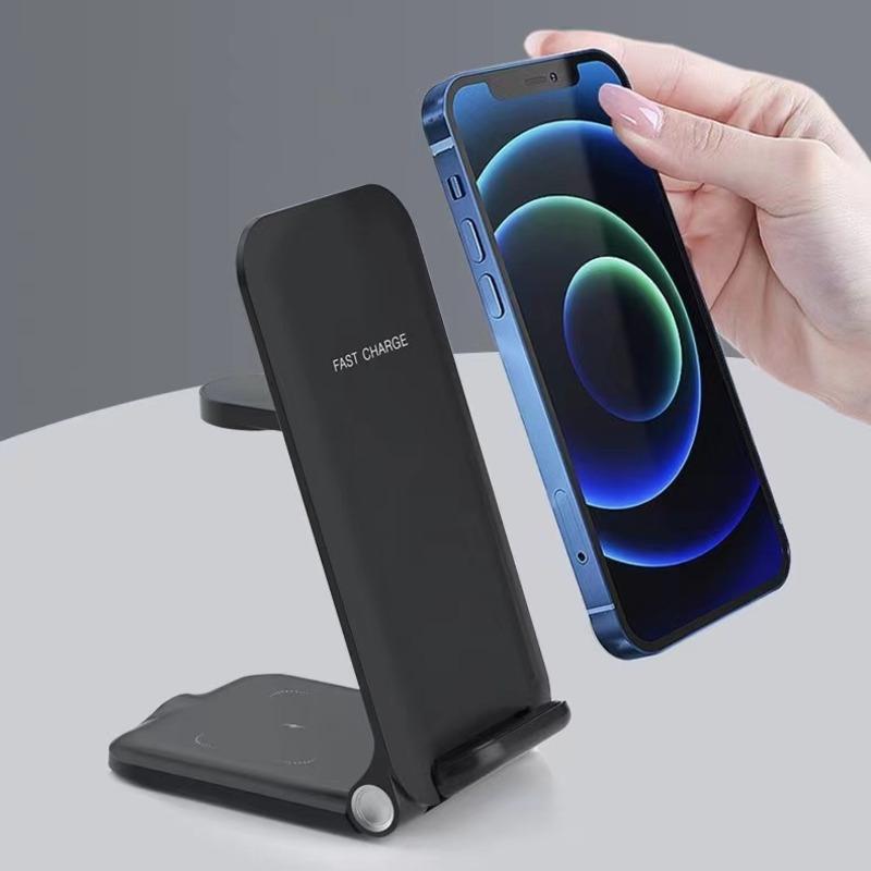 VINOP Foldable Wireless 3 in 1 Fast Charger 