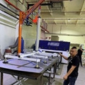 激光切割機不鏽鋼板材氣動搖臂上料機