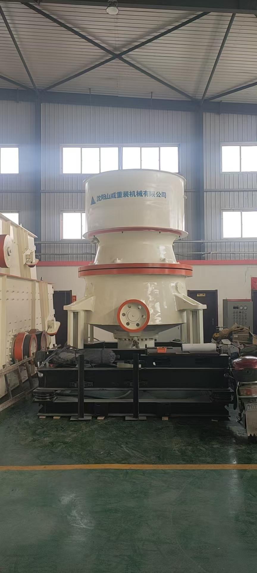 Multi - cylinder hydraulic cone crusher HPS series 2