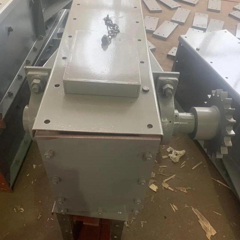 工業耐溫型埋式輸灰機40噸刮板輸送機
