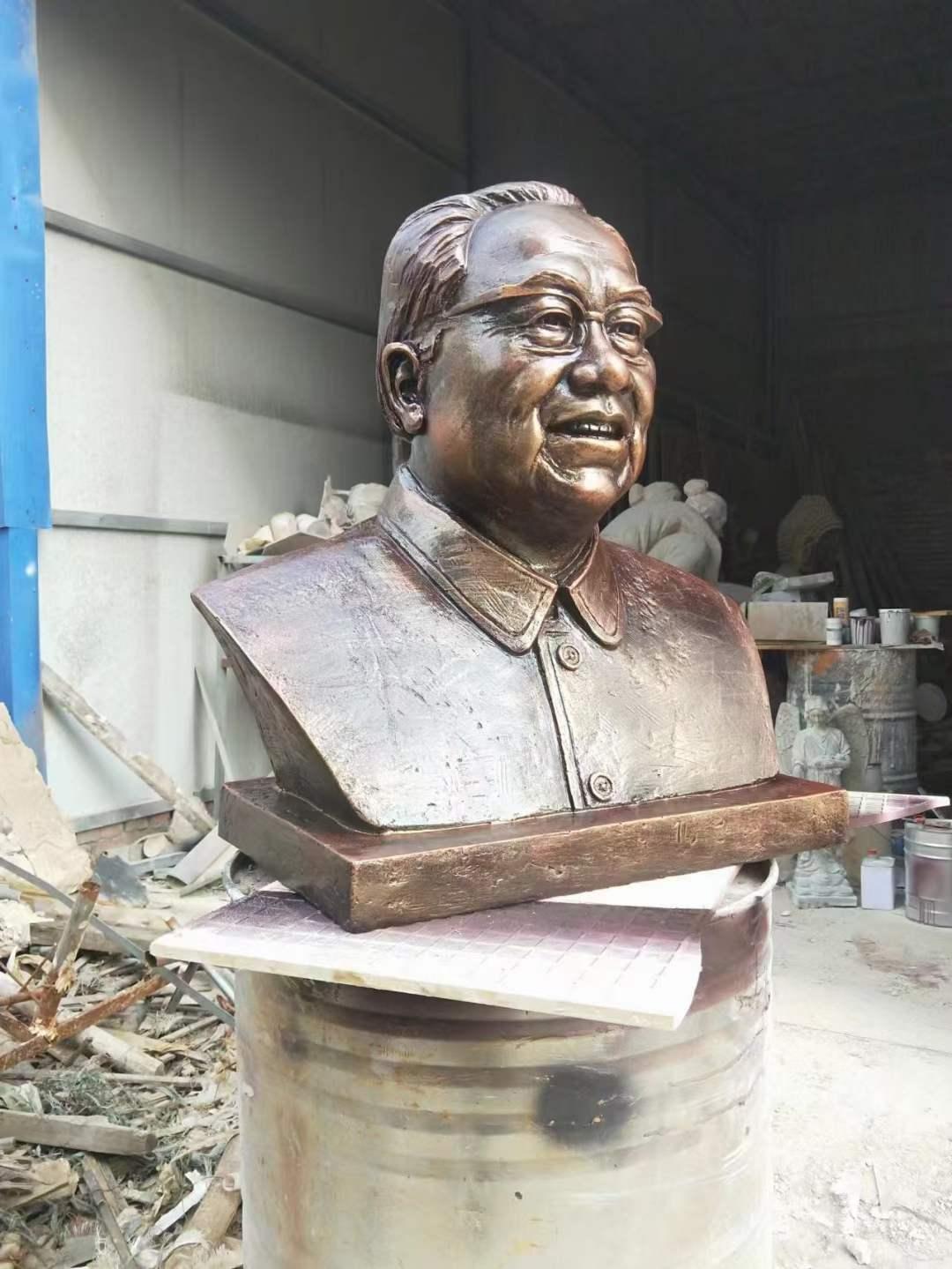 Bronze figure sculpture manufacturing 4