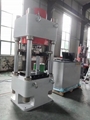 Hydraulic universal testing machine, material stretching machine