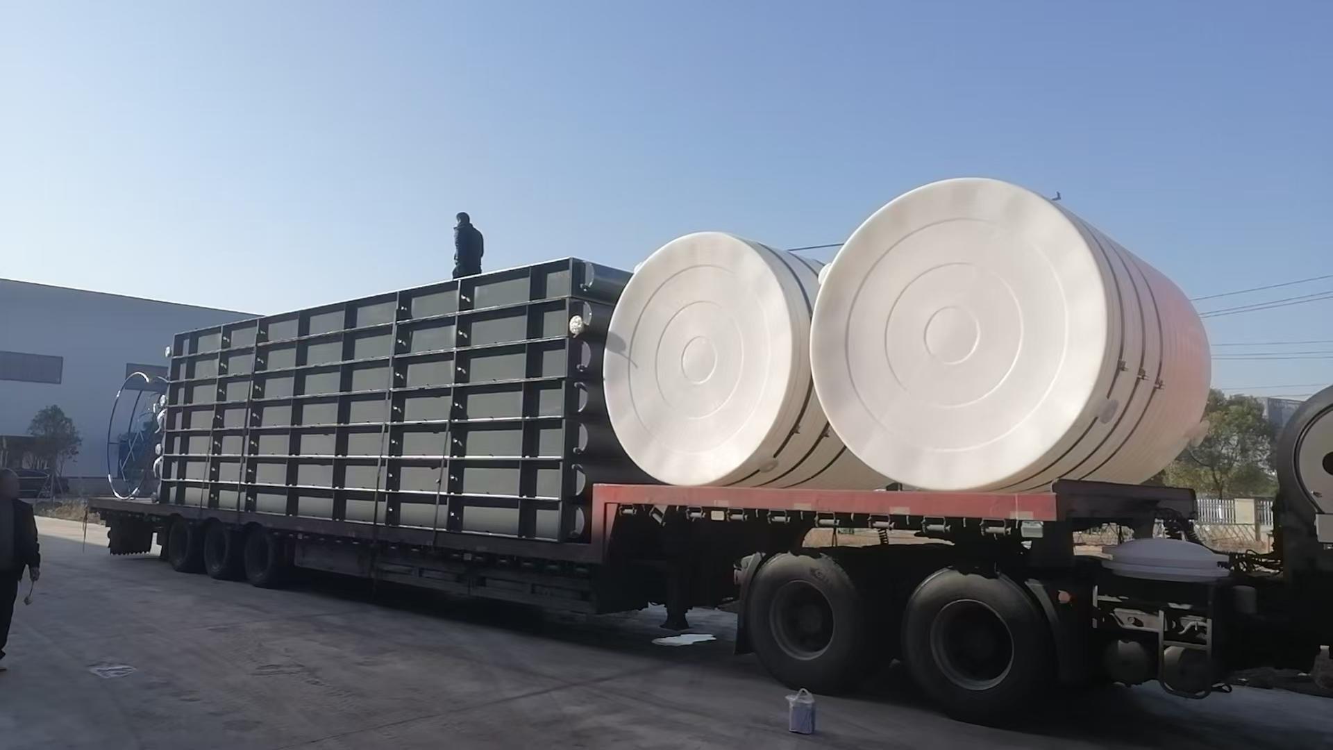 湖北華昇10噸黑色電解清洗液儲罐 20噸電解液專用儲罐 4
